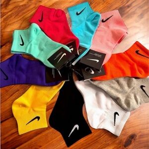 Brand New- 10 Pairs of Nike Colorful Ankle Socks
